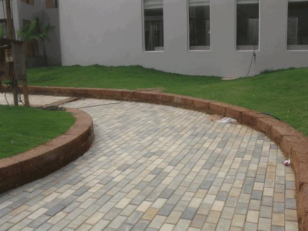 manufacture of paving slabs by own hands