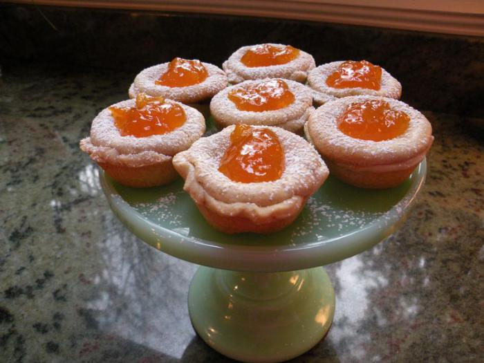 Jam from apricots "Royal": recipe, cooking secrets