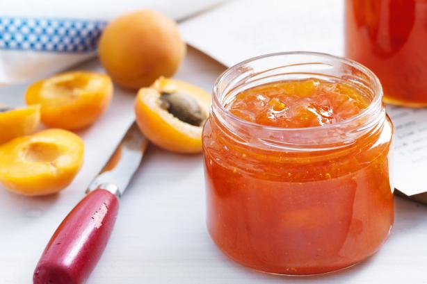 Jam from apples and apricots. Recipes for cooking jam for the winter