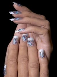 Sophistication of form and content - a French manicure with a pattern