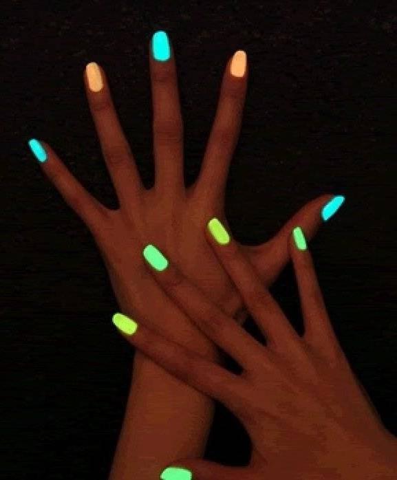nail polish, glowing in the dark