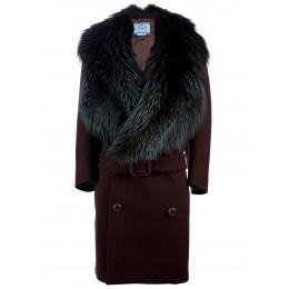 Coat with fur collar: what they are and how to wear them