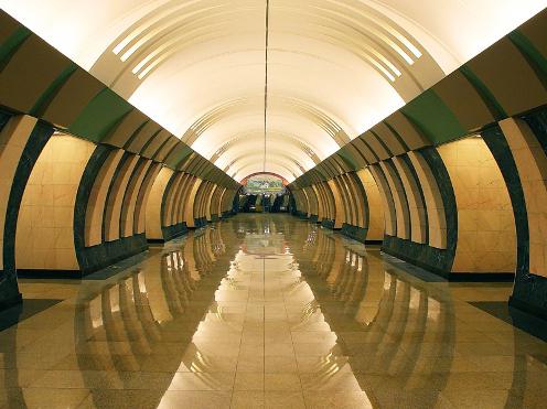plan to build a metro in Moscow